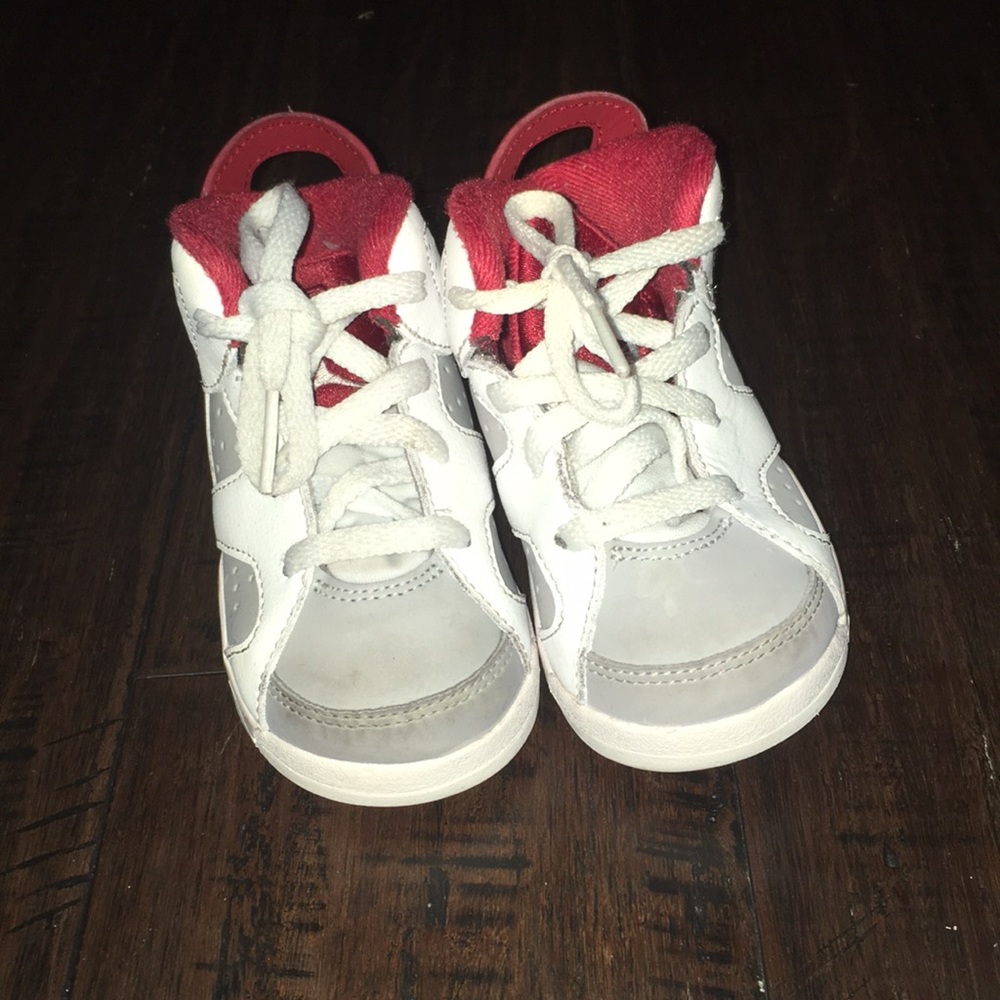 Children 👶 Jordan 8s